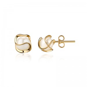 Hongde 18K 골드 도금 케이지형 진주 스터드 귀걸이, 4MM